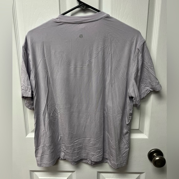 Lululemon Modal-Silk Blend Tie-Front Yoga T-Shirt - Sz 8 - Picture 3 of 6